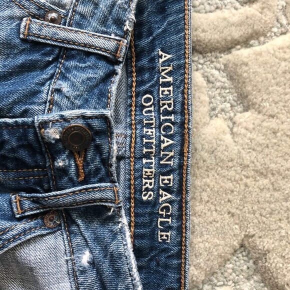 AMERICAN EAGLE DENIM SKIRT SIZE 0 - Picture 3 of 4